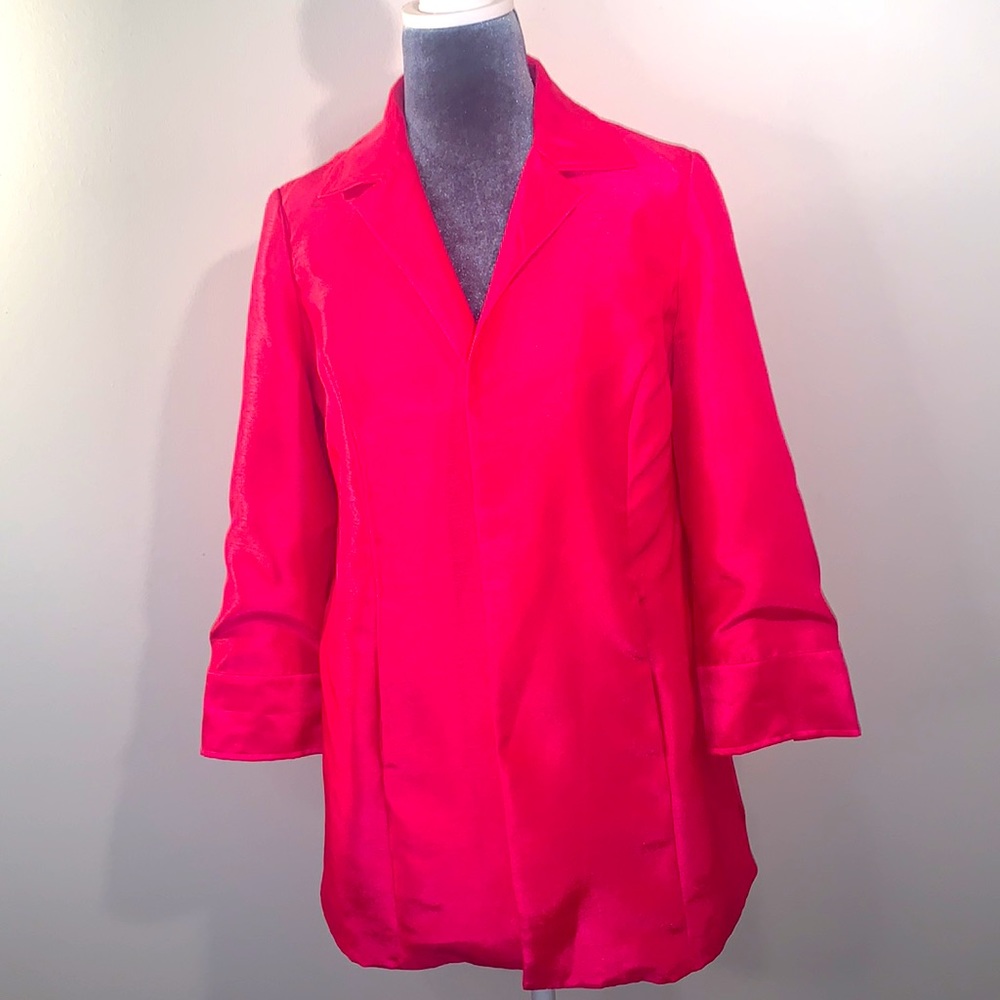 Chicos fuchsia jacket size OOP equivalent to X/S/2P.
